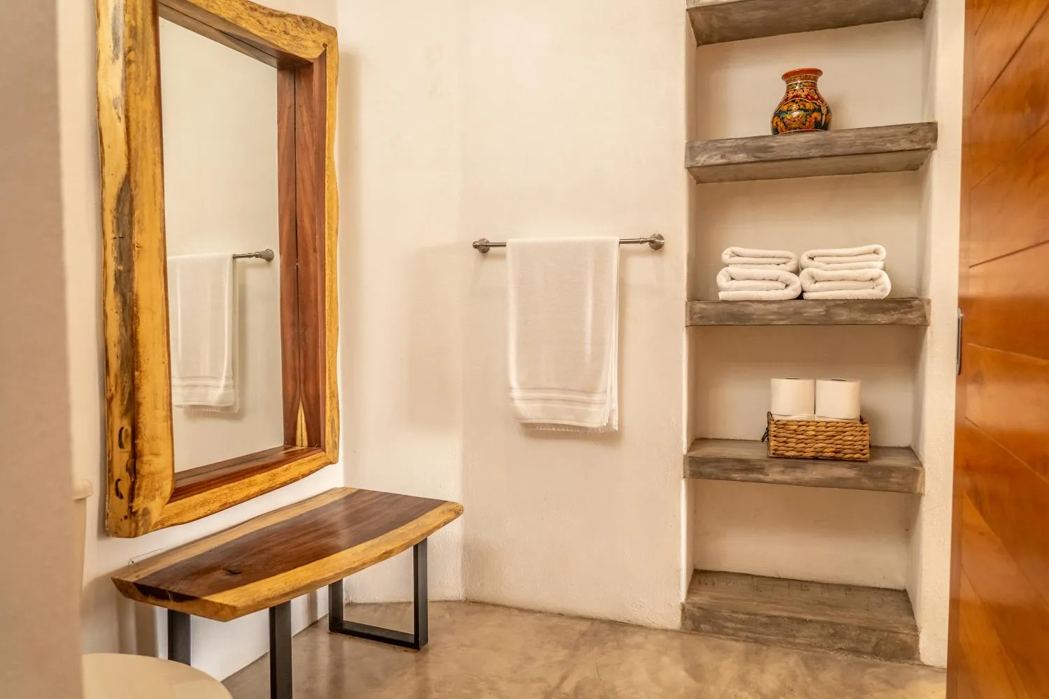 Bathroom of bedroom 3
