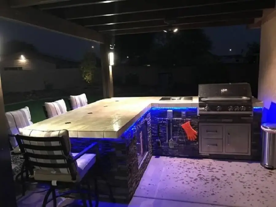 Enjoy peaceful evenings at our outside bar